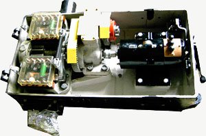 Niedergeschwindigkeits-Weichenantrieb